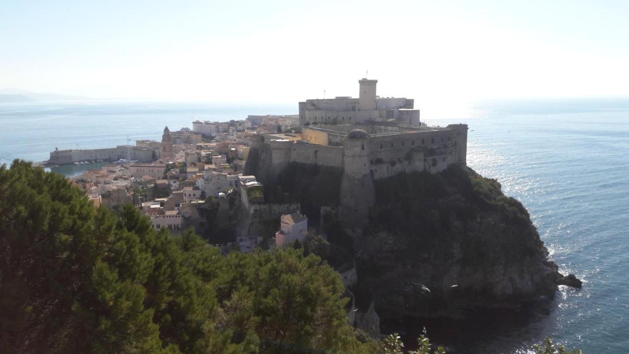 Villa La Rosa Dei Venti Gaeta Exterior foto